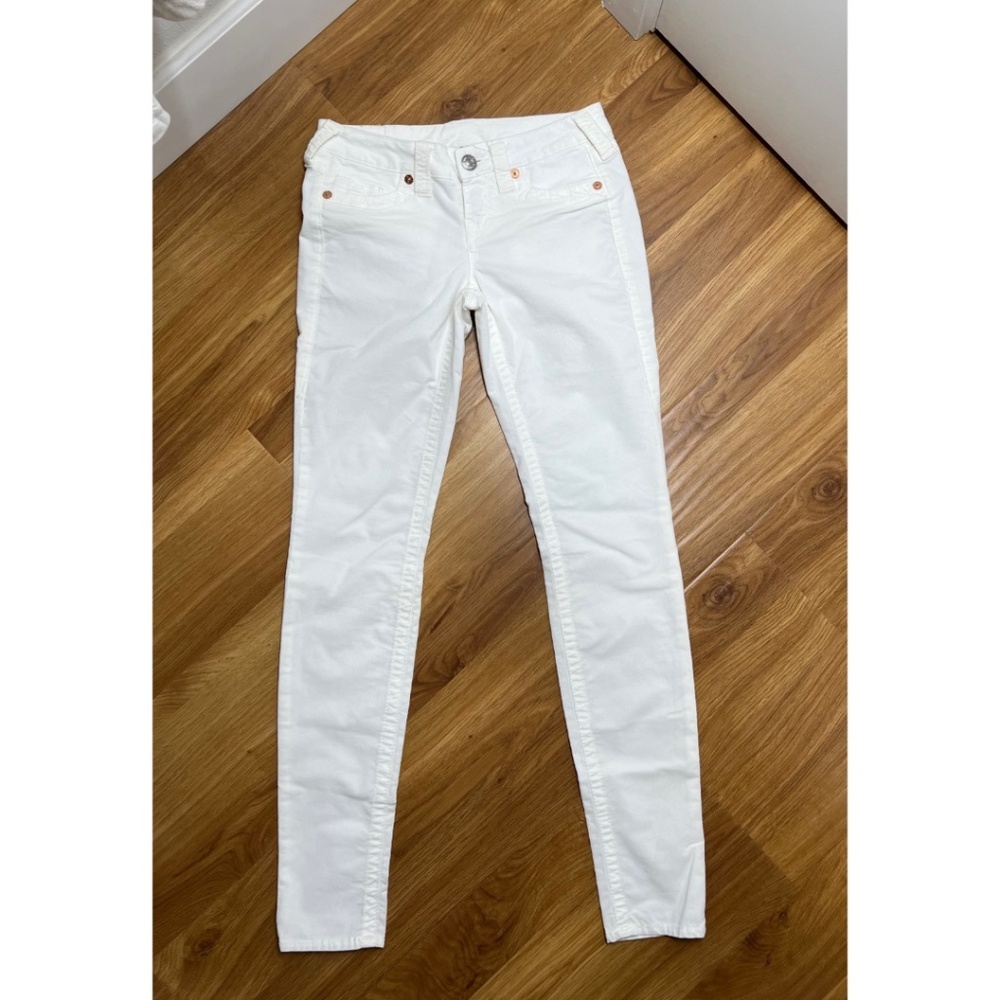 True Religion White Shannon Stretch Corduroy Size 26/2 - Practically New